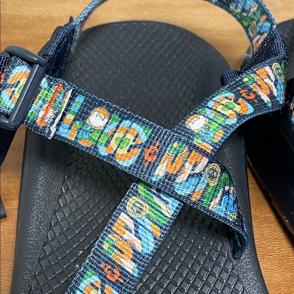 Men’s Chaco Summer of 69 Z/Cloud 2 Sandal Woodstock Peace & Love Print Size 11 - Picture 16 of 16